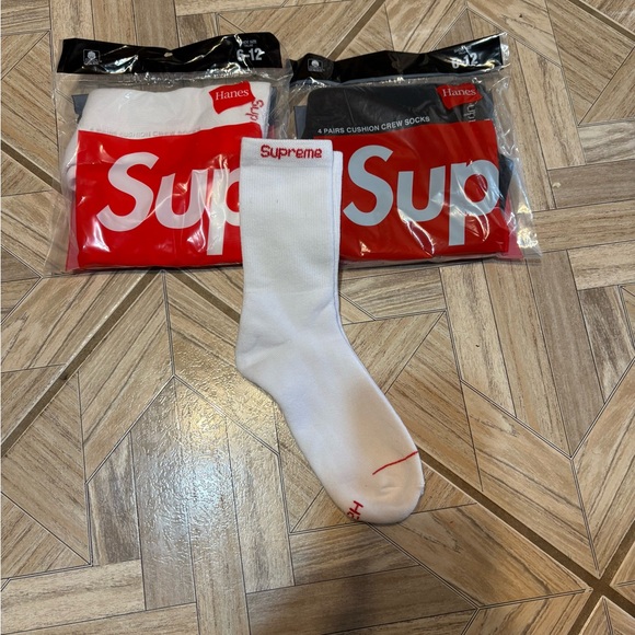 Supreme Other - Supreme White and Black Crew Socks 2 packs for 45 1 pack for 20